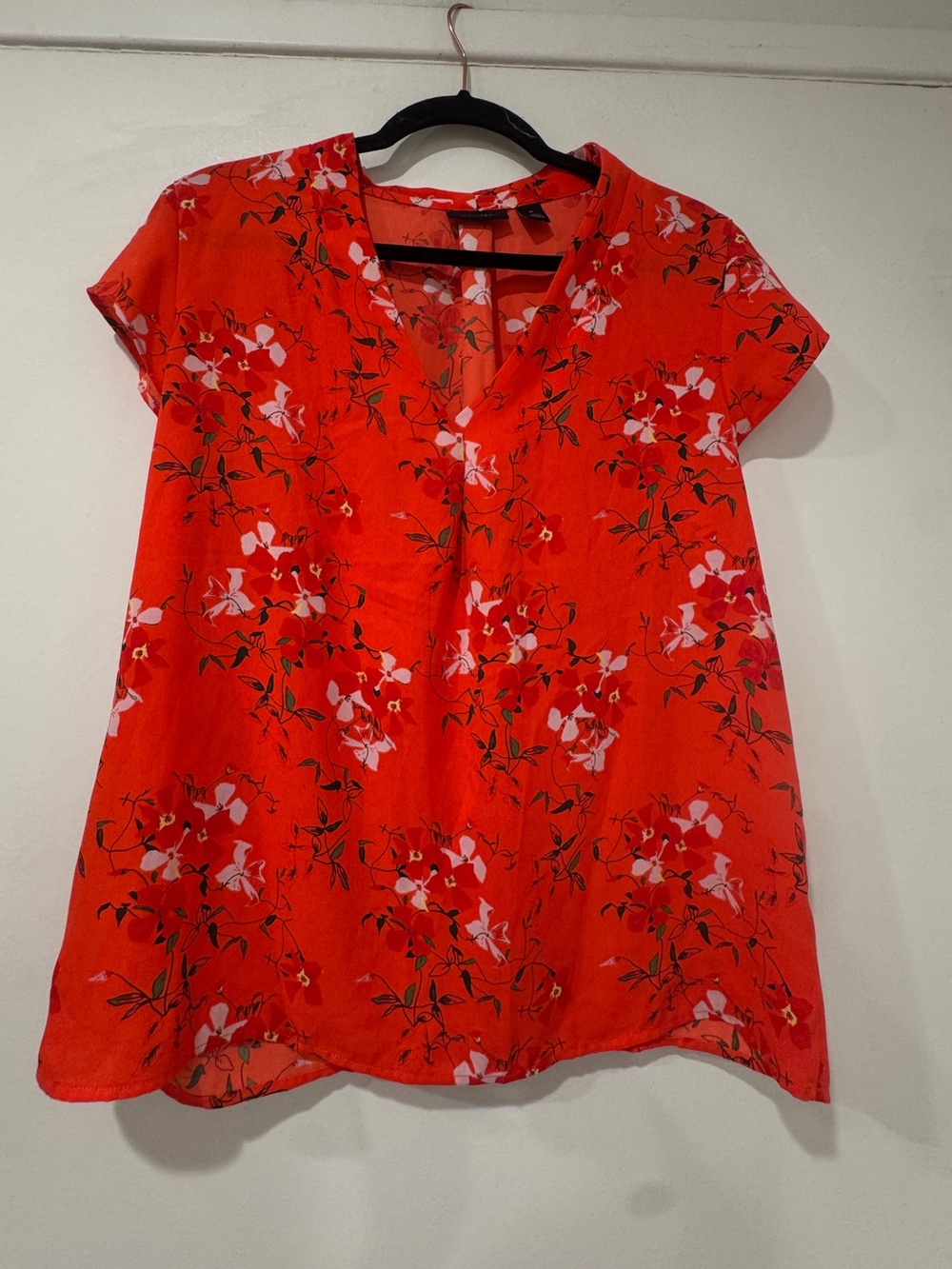 NWT Halogen Floral Blouse Red Trailing Vine | New With Tags | Medium | Nordstrom